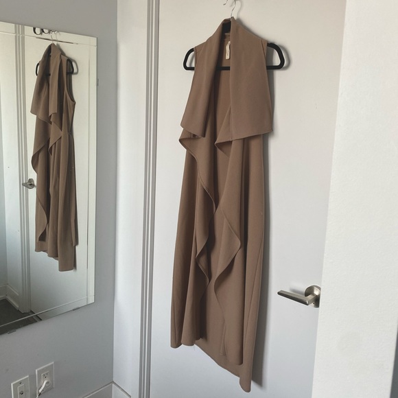 Blazer - Picture 1 of 3